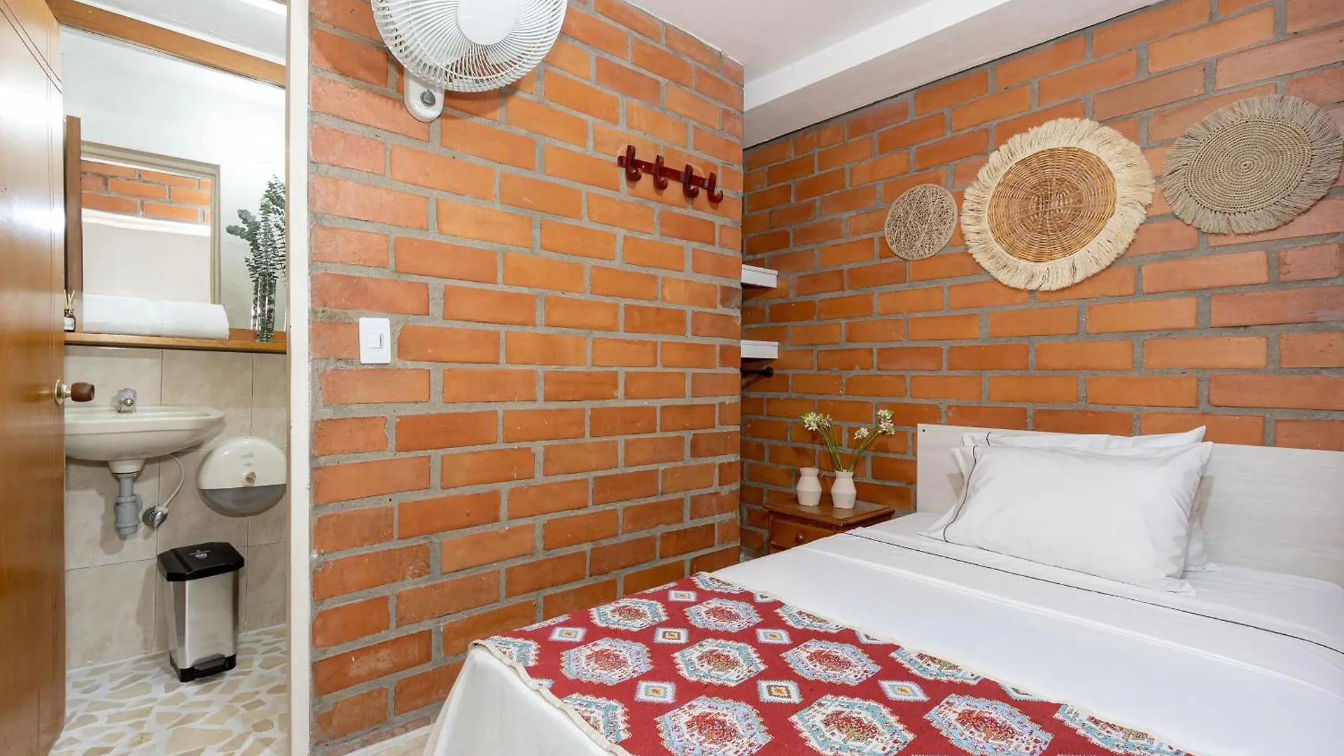 Gran Caribe Hotel Medellin 0*,  Colombia